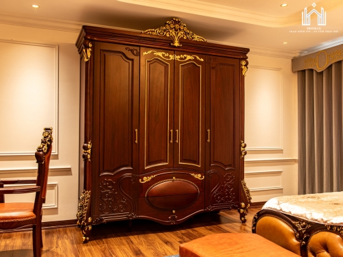 Tủ áo dát vàng gỗ mun phong cách cổ điển