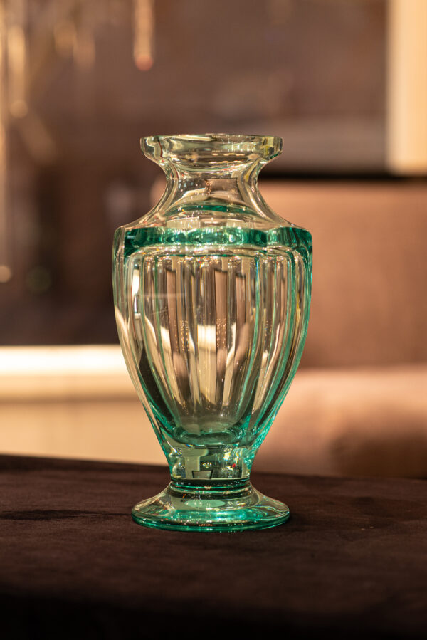 Luxury crystal vase - TTD26