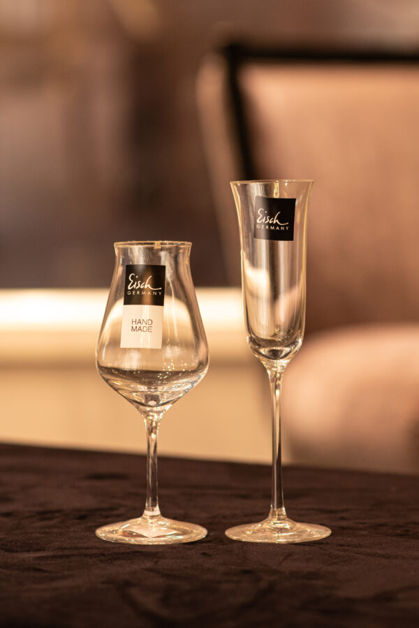 Alternative view of Spirit Glass 547/212 - 25470212